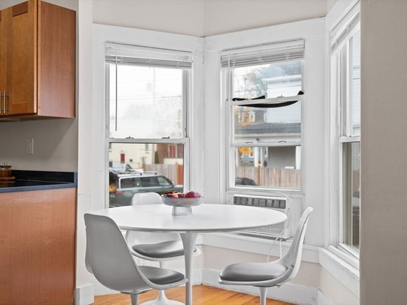 33 Clinton St, Framingham MA 01702