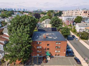 39 Cary Avenue 14, Chelsea MA 02150