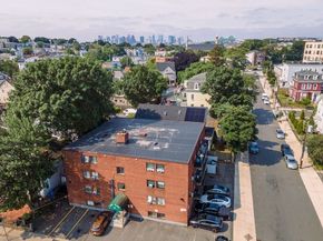 39 Cary Avenue 14, Chelsea MA 02150