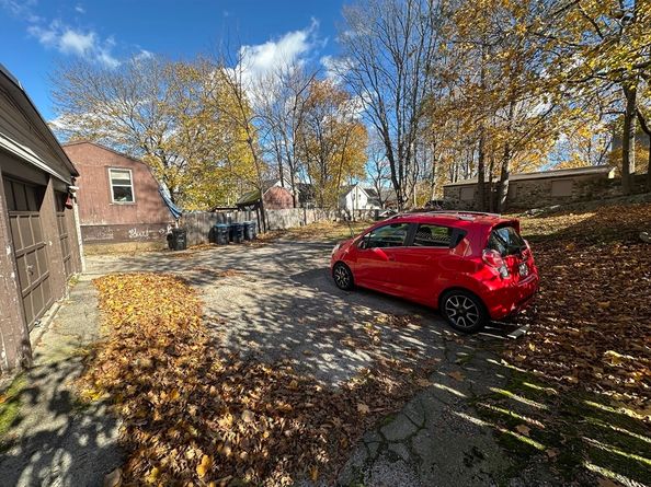 135 Elm St, Southbridge MA 01550