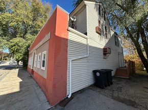 135 Elm St, Southbridge MA 01550