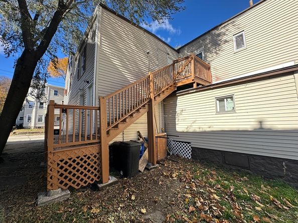 135 Elm St, Southbridge MA 01550