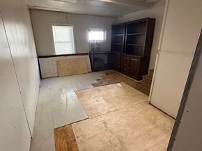 135 Elm St, Southbridge MA 01550