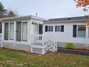 96 Trailwood Drive, Bridgewater MA 02324