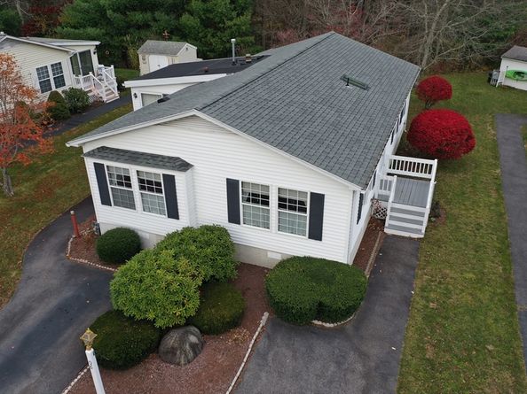 96 Trailwood Drive, Bridgewater MA 02324