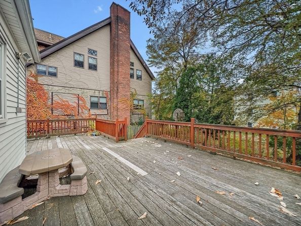 323 Farrington, Quincy MA 02170