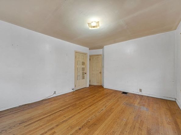 323 Farrington, Quincy MA 02170