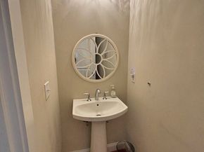 6 Nautical Way 122, Douglas MA 01516