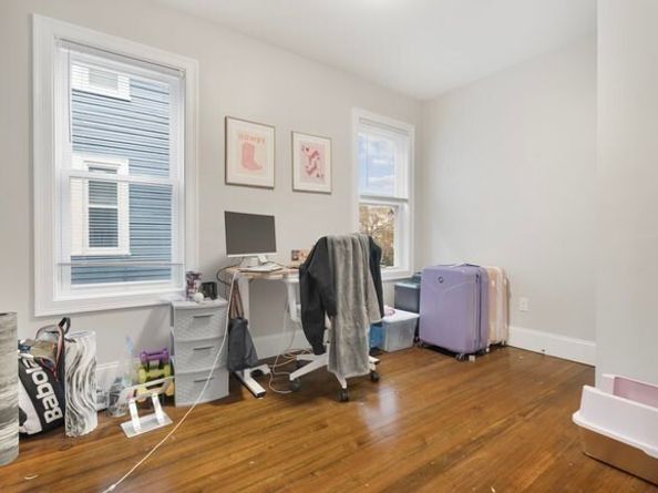 25 Pleasant Street, Boston MA 02125