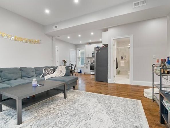 25 Pleasant Street, Boston MA 02125