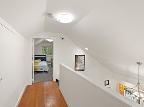 10 Minthorne St, Worcester MA 01603