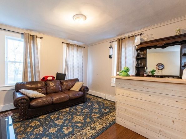 72-74 Chestnut St, Marlborough MA 01752