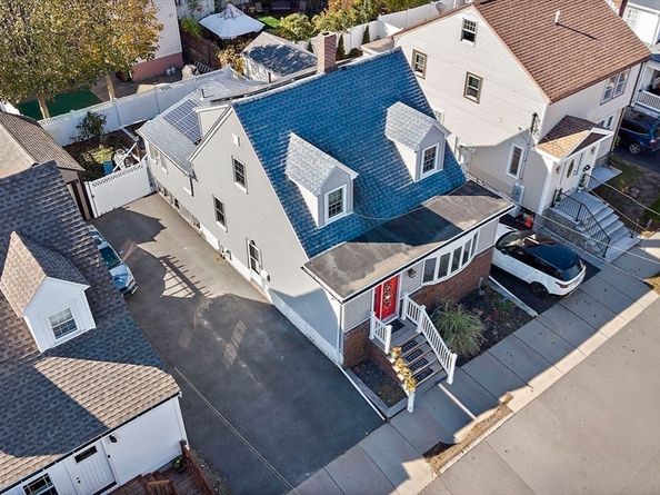 53 Lancaster Ave, Revere MA 02151