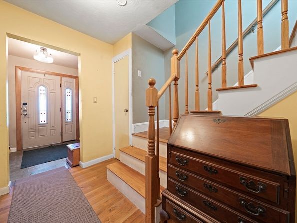 53 Lancaster Ave, Revere MA 02151