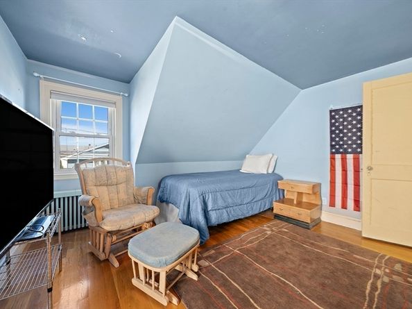 53 Lancaster Ave, Revere MA 02151