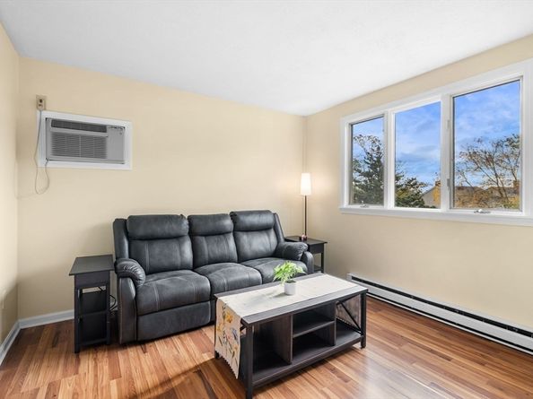 28 Claremont Ter 6, Swampscott MA 01907