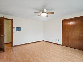 8 Hunter Circle, Shrewsbury MA 01545