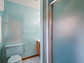 8 Hunter Circle, Shrewsbury MA 01545