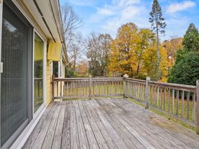 8 Hunter Circle, Shrewsbury MA 01545