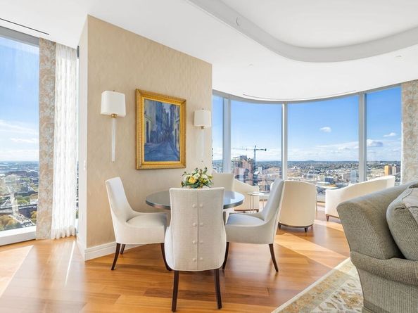 1 Dalton St 3205, Boston MA 02115