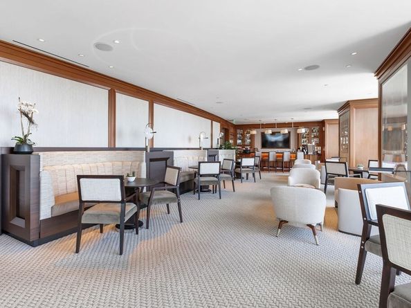 1 Dalton St 3205, Boston MA 02115