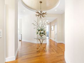 1 Dalton St 3205, Boston MA 02115