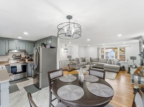 26 Wakefield Ave, Webster MA 01570