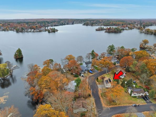 26 Wakefield Ave, Webster MA 01570