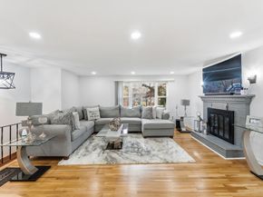 26 Wakefield Ave, Webster MA 01570