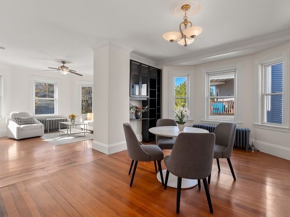 55 Reservoir Rd 2, Brookline MA 02467