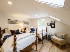 32 Harrison St, Duxbury MA 02332