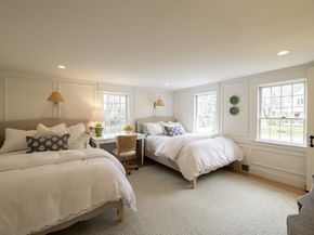 32 Harrison St, Duxbury MA 02332