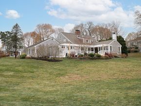 32 Harrison St, Duxbury MA 02332