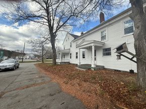 35 School St, Winchendon MA 01475