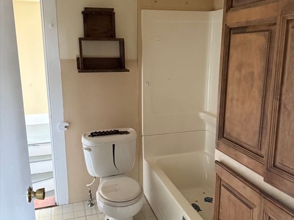 35 School St, Winchendon MA 01475