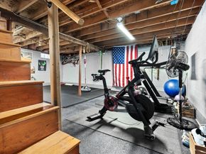 57 Glenwood St, North Andover MA 01845