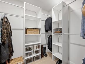 13 Blackstone St, Mendon MA 01756