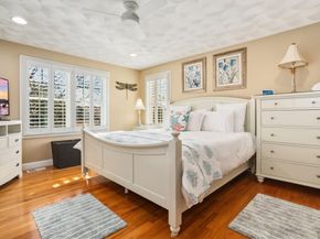 37 Peaslee Cir 37, Middleton MA 01949