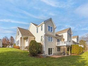 37 Peaslee Cir 37, Middleton MA 01949