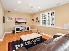 37 Peaslee Cir 37, Middleton MA 01949