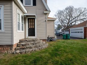 17 Henry St, Fitchburg MA 01420