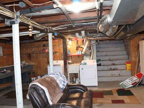 4 Grove St, Westford MA 01886