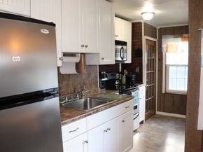 4 Grove St, Westford MA 01886