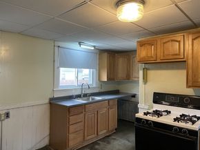 2 Wall Court, Maynard MA 01754