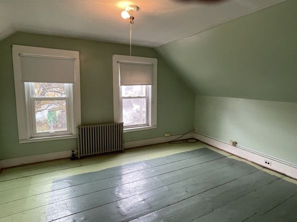 2 Wall Court, Maynard MA 01754