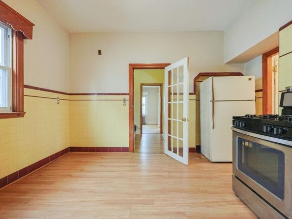 8-10 Benedict Avenue, Somerville MA 02145