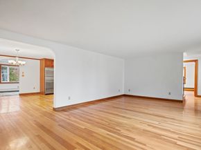 116 Waverly Street, Ashland MA 01721