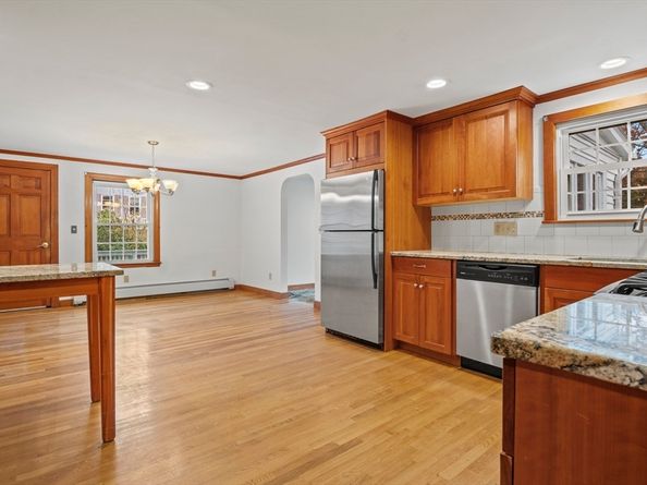 116 Waverly Street, Ashland MA 01721