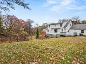 116 Waverly Street, Ashland MA 01721