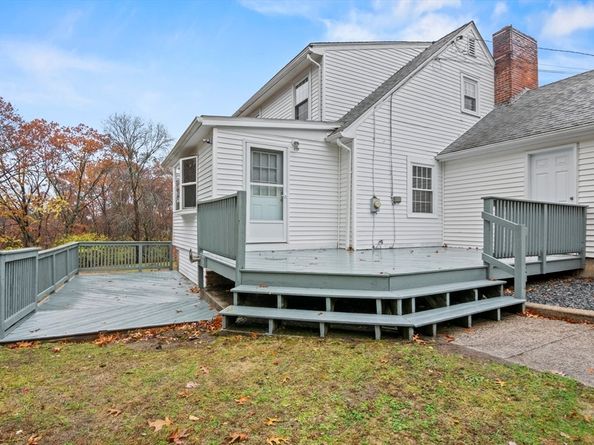 116 Waverly Street, Ashland MA 01721